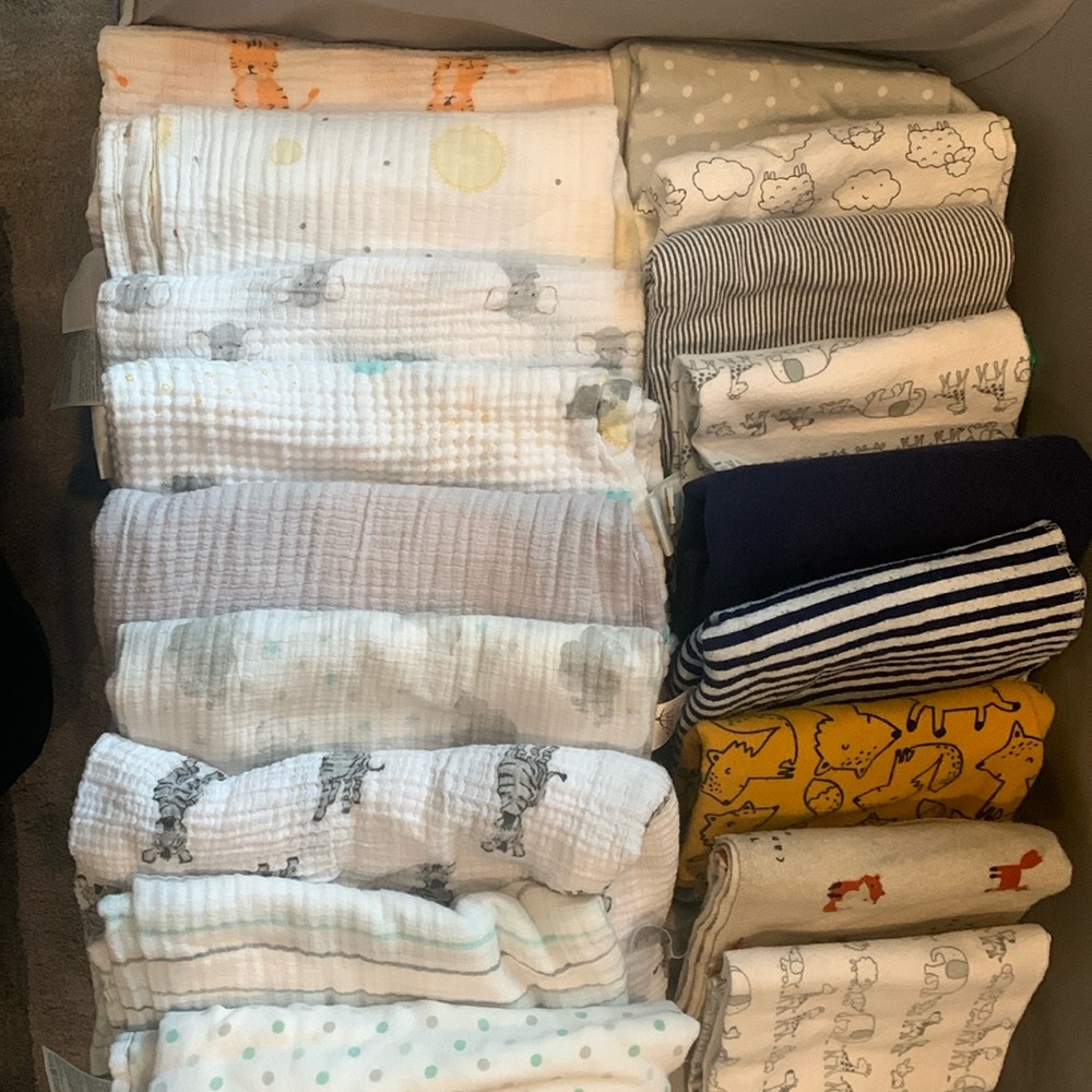 18 piece swaddle/flannel blanket